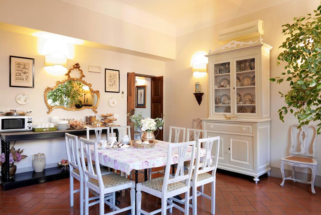 Relais Cavalcanti Guest House Флоренция Екстериор снимка