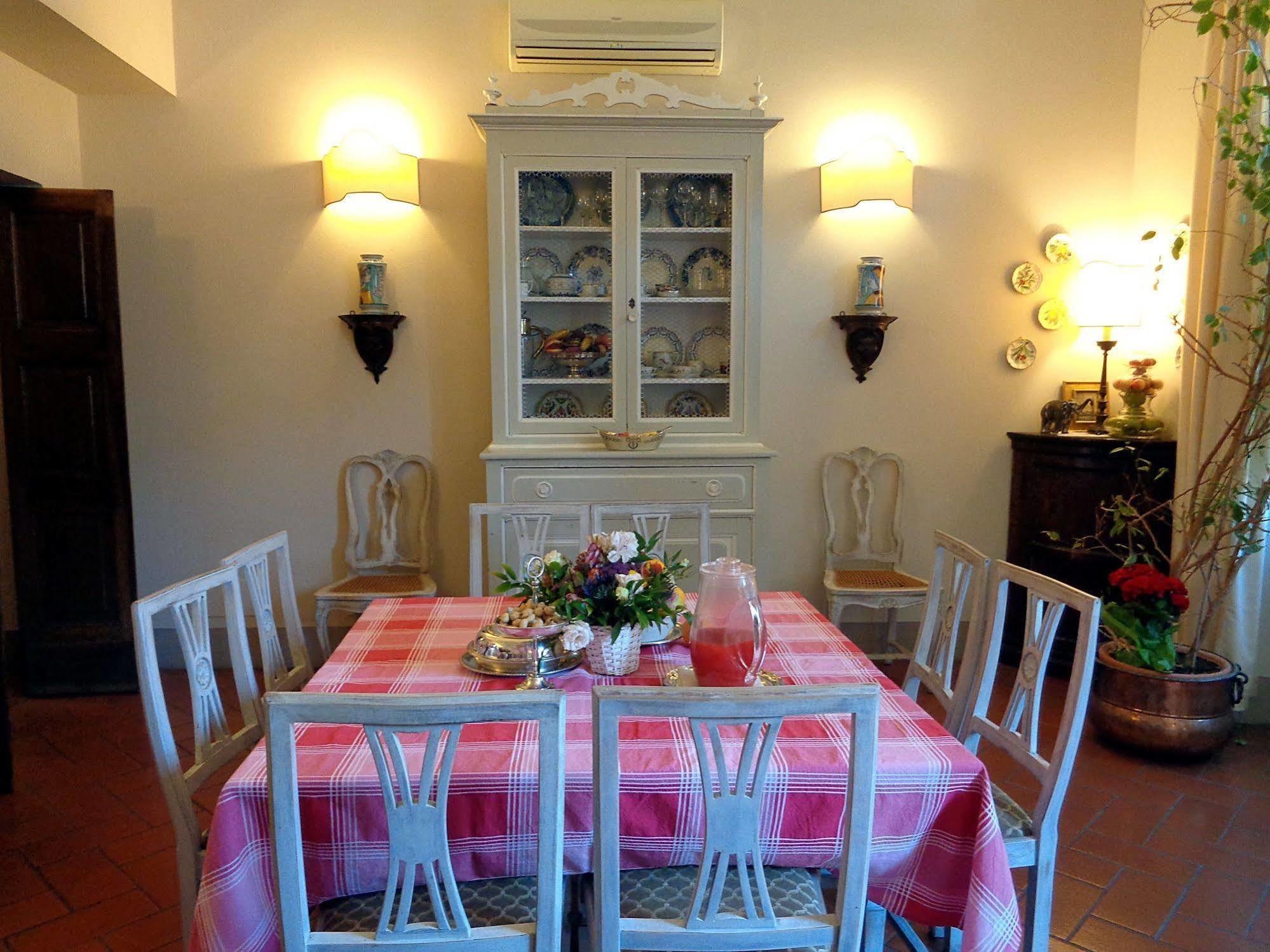 Relais Cavalcanti Guest House Флоренция Екстериор снимка